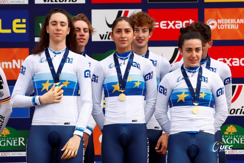 2023 UEC Road European Championships - Drenthe - Junior Mixed Team Relay - Emmen - Emmen 38, km - 21/09/2023 - Andrea Bessega - Andrea Montagner - Luca Giami - Eleonora La Bella - Alice Toniolli - Federica Venturelli (ITA) - photo Luca Bettini/SprintCycli